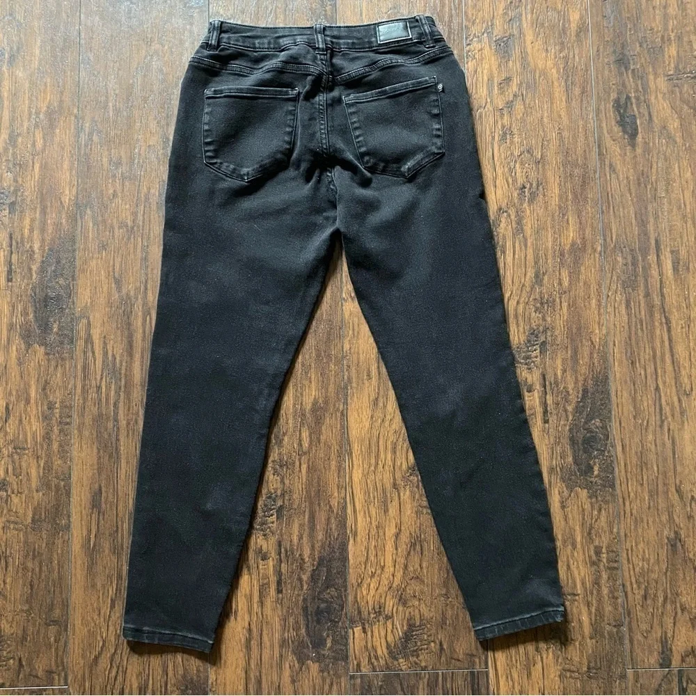 Tahari Black Women Jeans